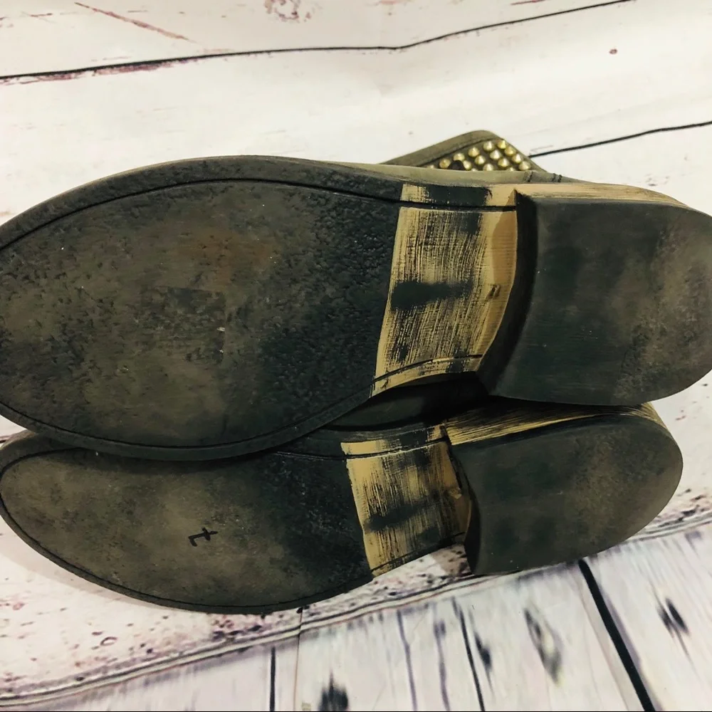 Steve Madden Studded Distressed Look Boots - Picture 7 of 8